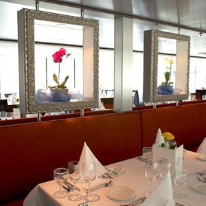 El elegante Restaurante del Avalon Scenery con sus ventanales panorámicos AVALON CRUCEROS FLUVIALES GASTRONOMIA
